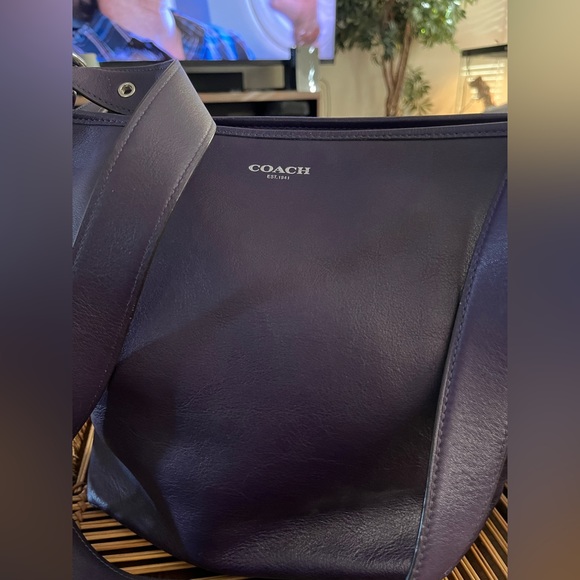 Coach Hobo Weekender Handbag - Picture 2 of 5